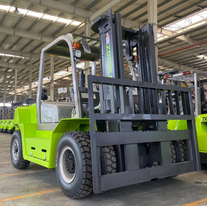 Дизельный погрузчик Zoomlion FD70 Дизельный погрузчик Zoomlion FD70